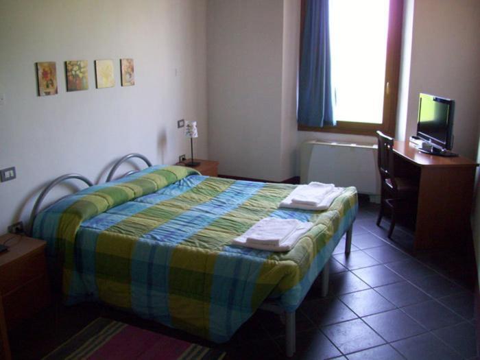 Cascina Maggia Guest House Brescia Room photo